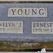 young-ernest-evelyn-tomb-village-cem.jpg